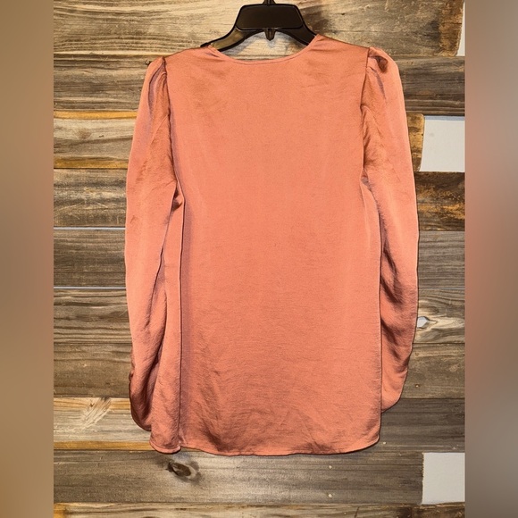 Express- women’s M- blouse 3/4 sleeve - Picture 3 of 5